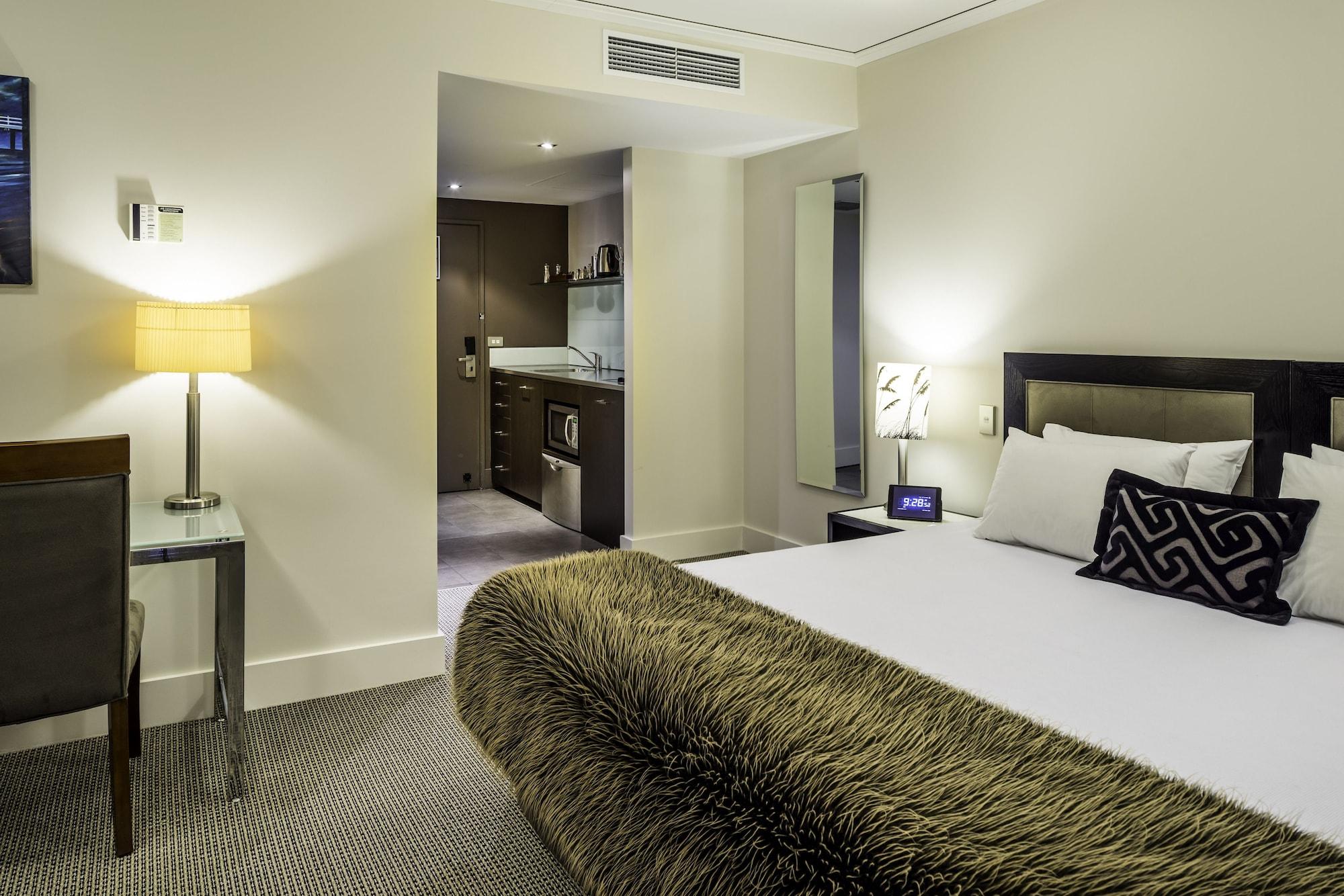 Bolton Hotel Wellington Exterior foto A typical Studio apartment