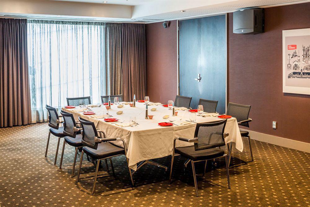 Bolton Hotel Wellington Exterior foto Meeting room at the Swissôtel in Sydney
